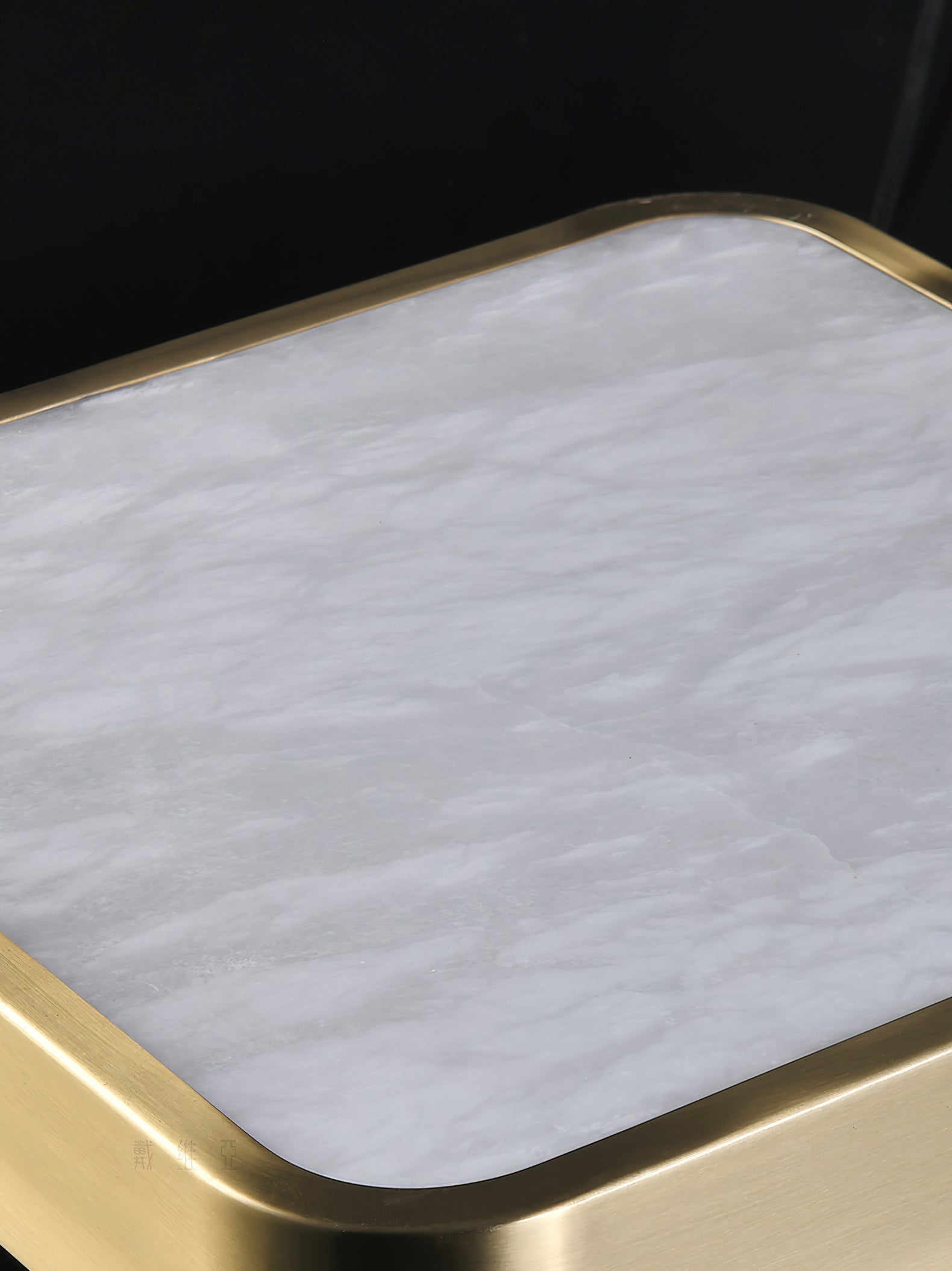 Nivaora Alabaster Ceiling Light