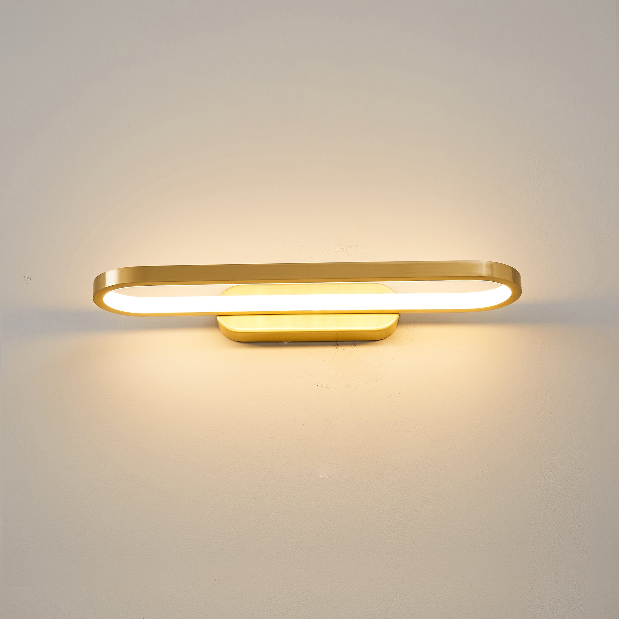 Auryn Wall Lamp