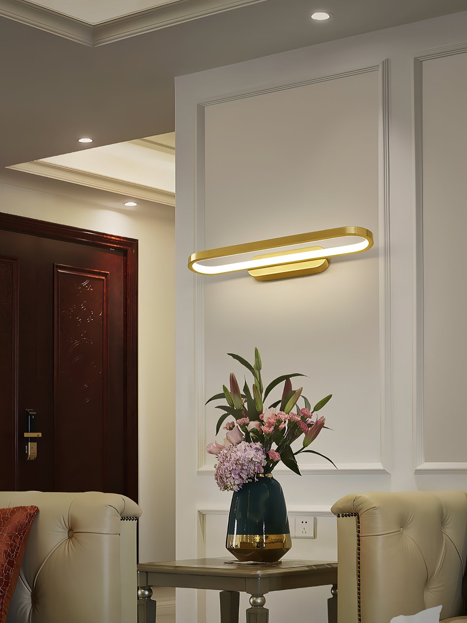 Auryn Wall Lamp