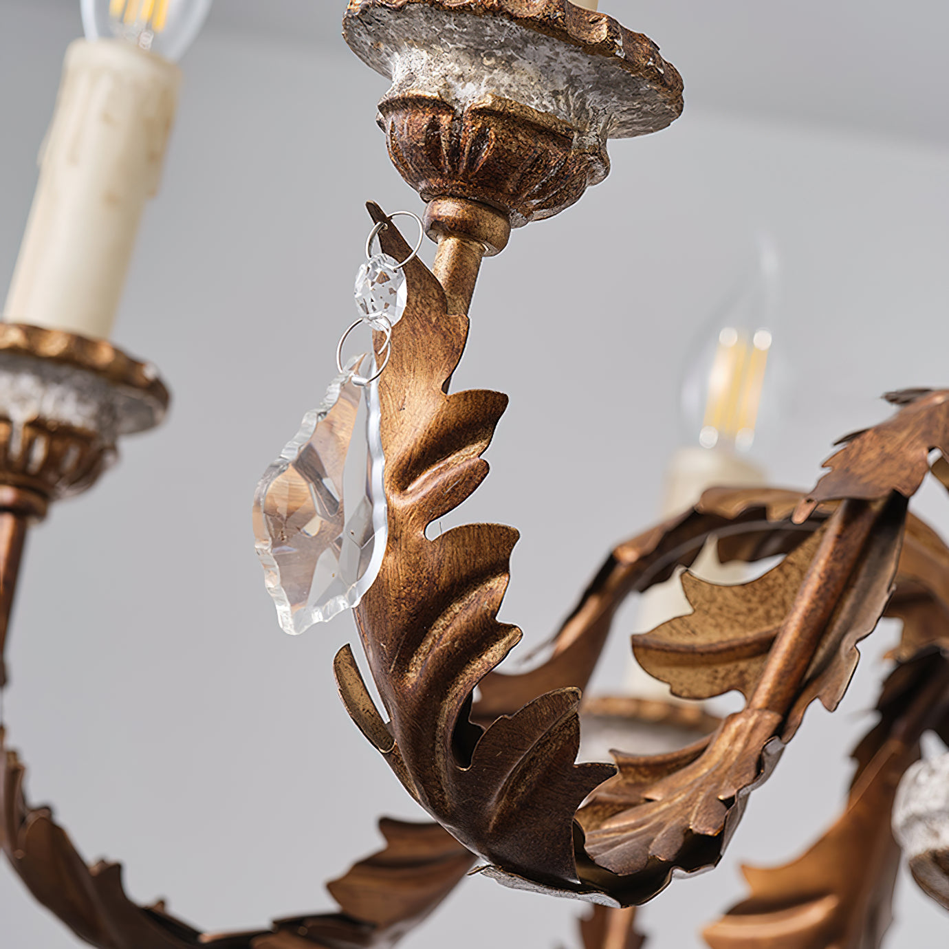 Elyenira Crystal Chandelier