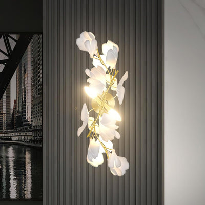 Solivaya Wall Lamp Gingko Flowers Brass
