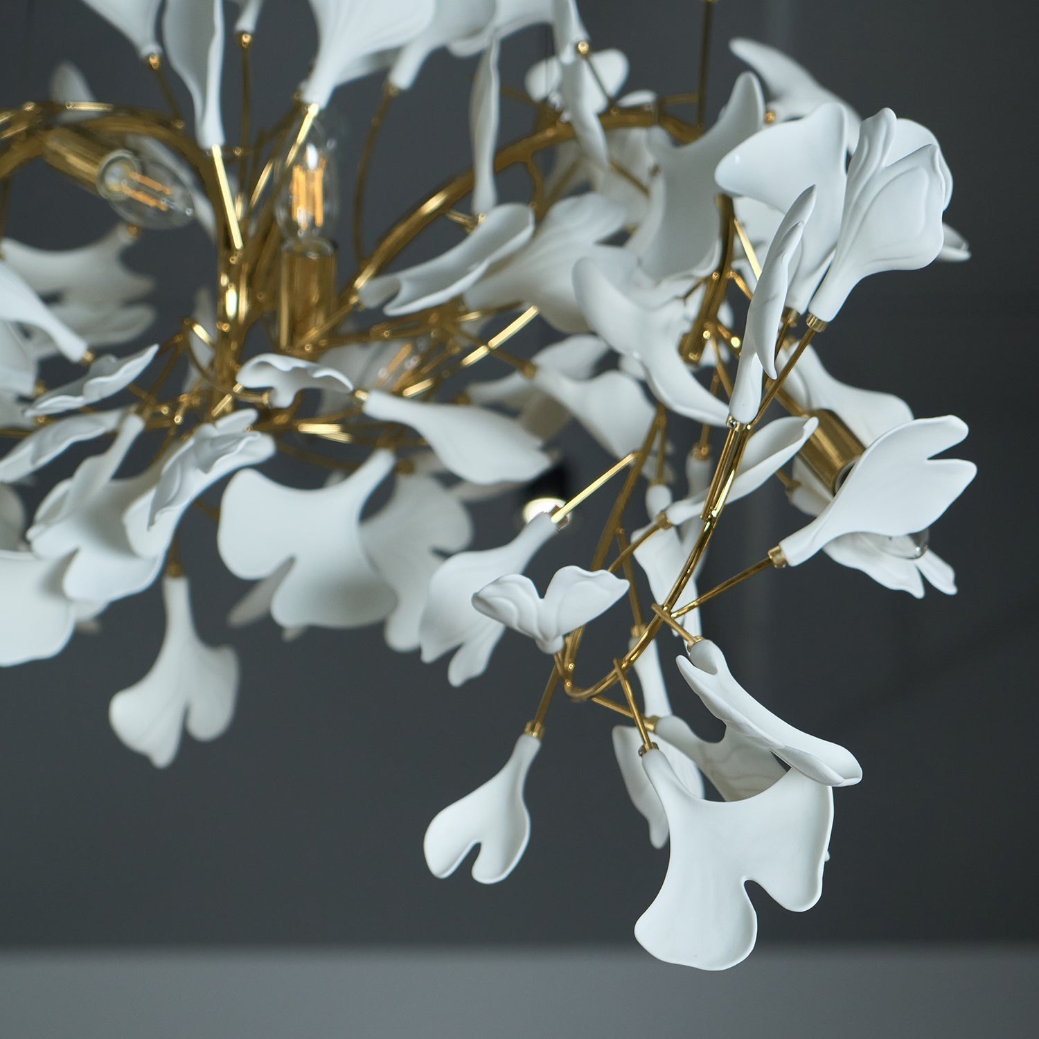 Ririxel Pendant Lamp Gingko Ceramic Petals Gold