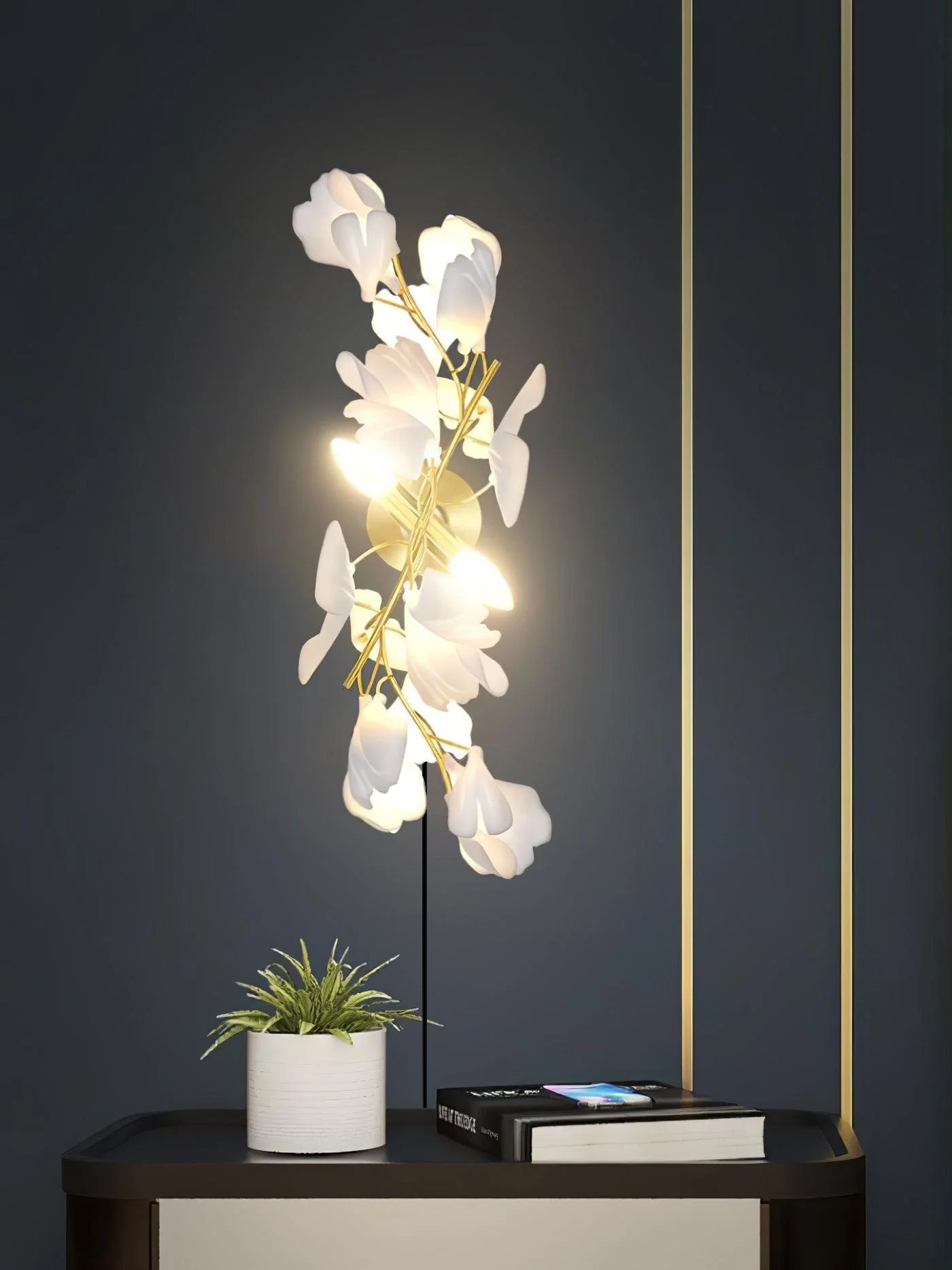 Solivaya Wall Lamp Gingko Flowers Brass