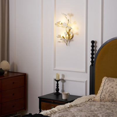 Oakes Postmodern Luxury Gingko Ceramics Wall Lamp