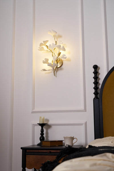 Oakes Postmodern Luxury Gingko Ceramics Wall Lamp