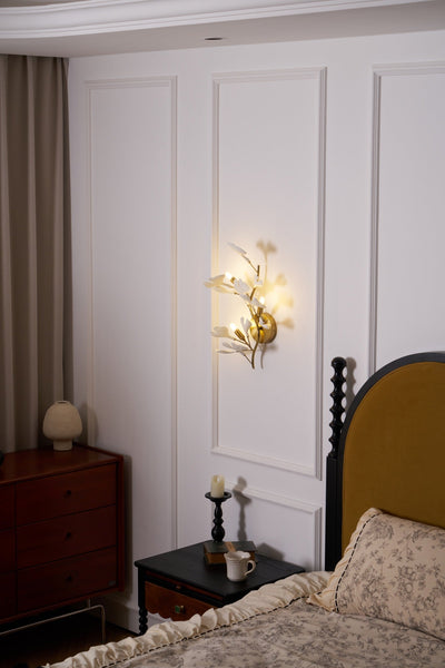Oakes Postmodern Luxury Gingko Ceramics Wall Lamp