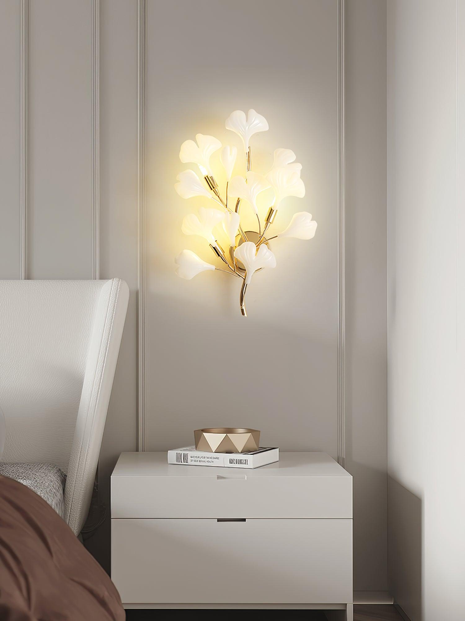 Oakes Postmodern Luxury Gingko Ceramics Wall Lamp