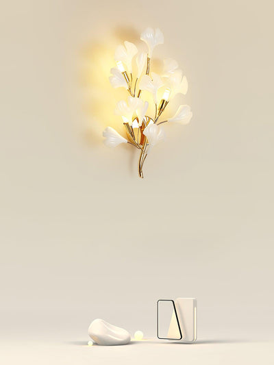 Oakes Postmodern Luxury Gingko Ceramics Wall Lamp