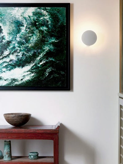 Leontine Indoor Wall Lamp