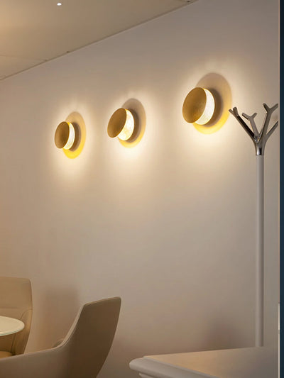 Fioris Modern Minimalist Art Wall Lamp