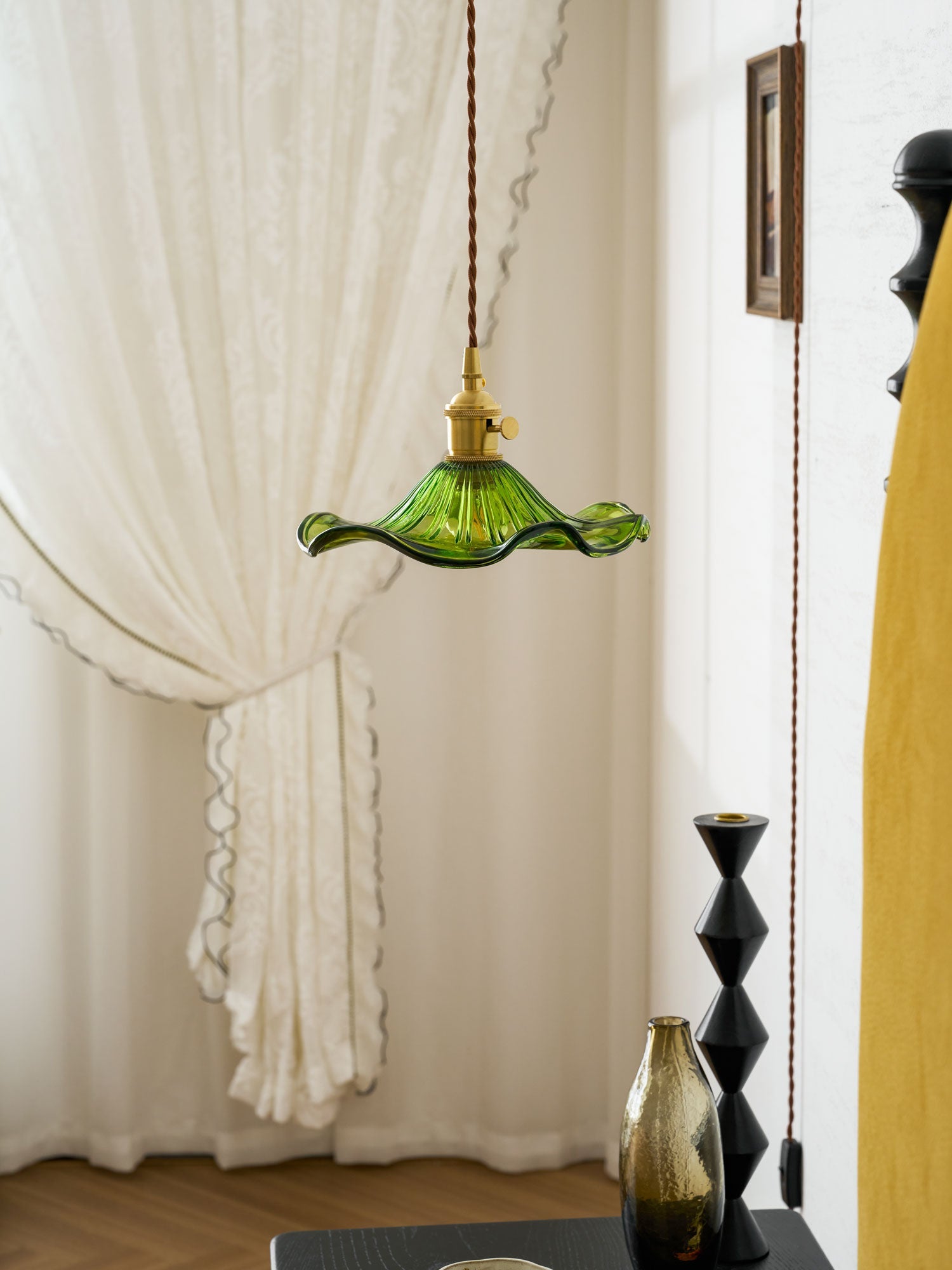 Pineridge Glass Hibiscus Flower Pendant Light