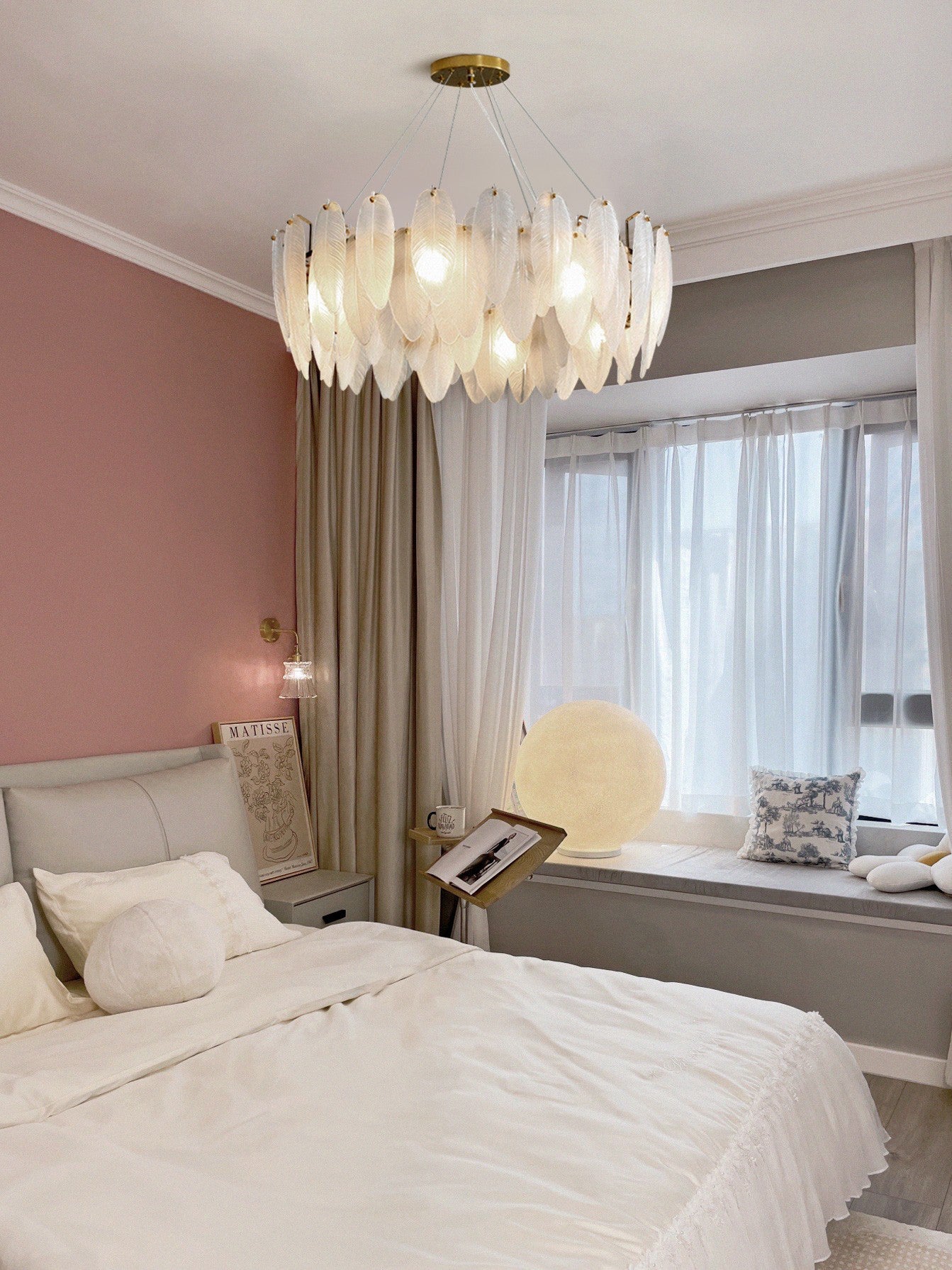 Celuissa Chandelier Feather Glass Frosted Layered