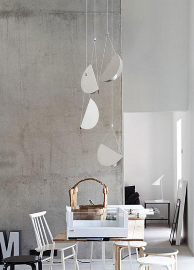 Halten Premium Art Glider Pendant Light