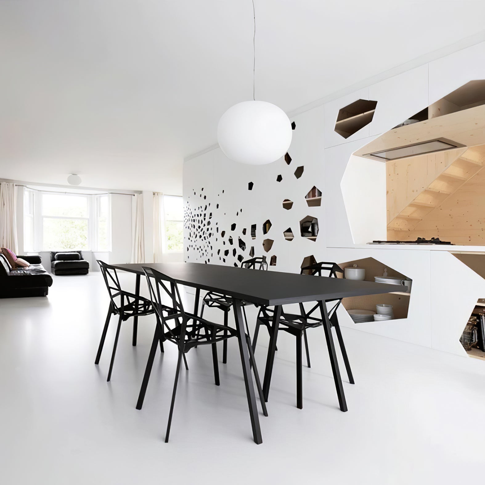 Gysta Contemporary Glass Pendant Lamp