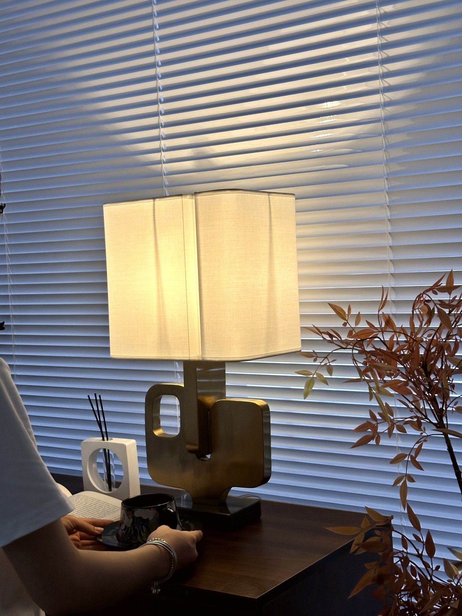 Glyph Table Lamp