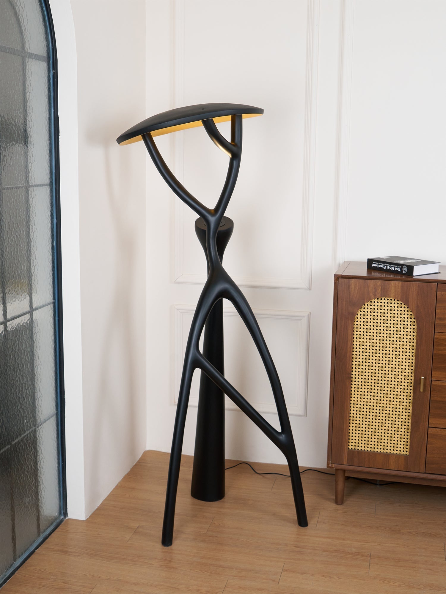 Seluia Gothic Tree Sculpture Floor Lamp