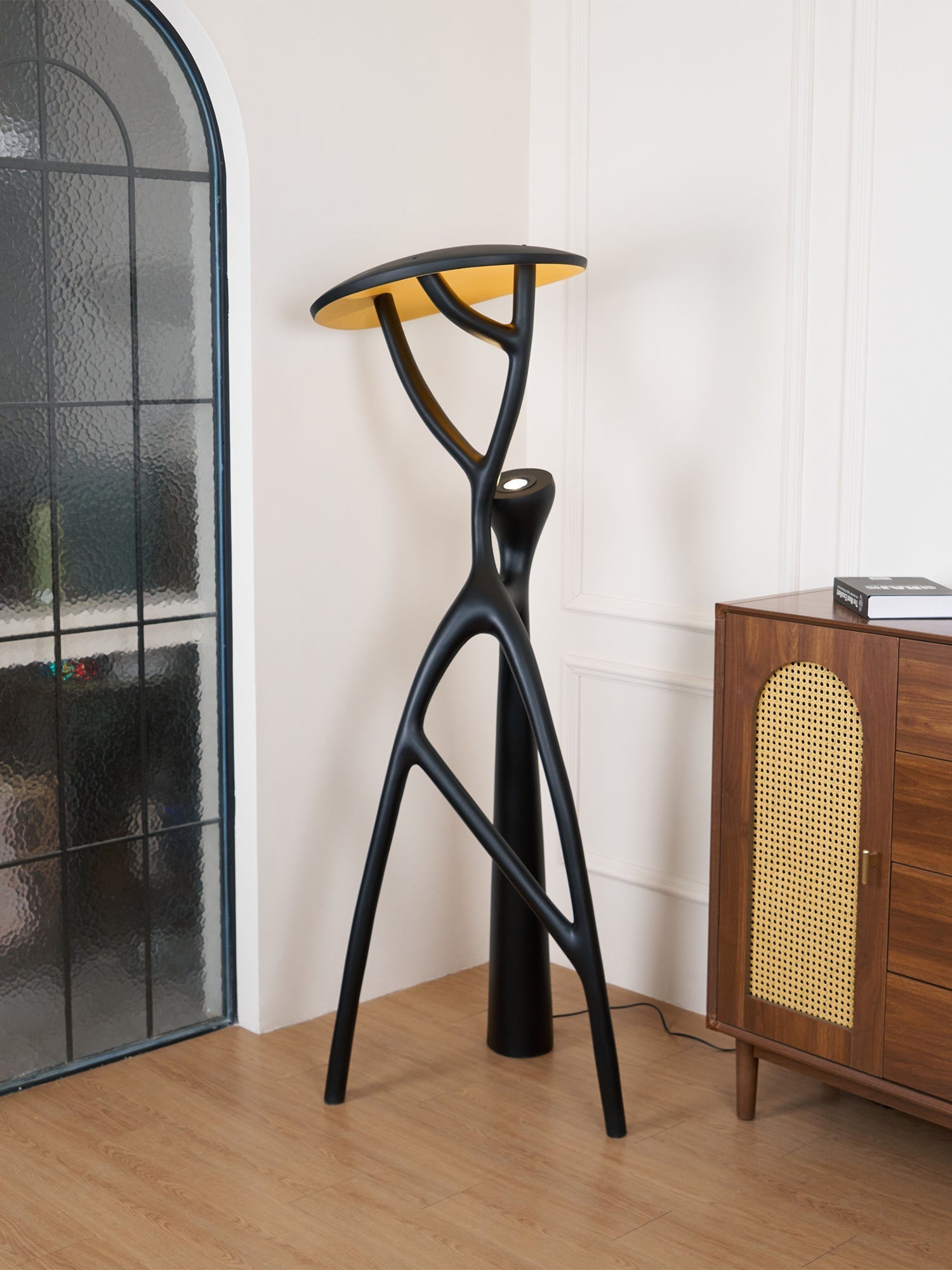 Seluia Gothic Tree Sculpture Floor Lamp