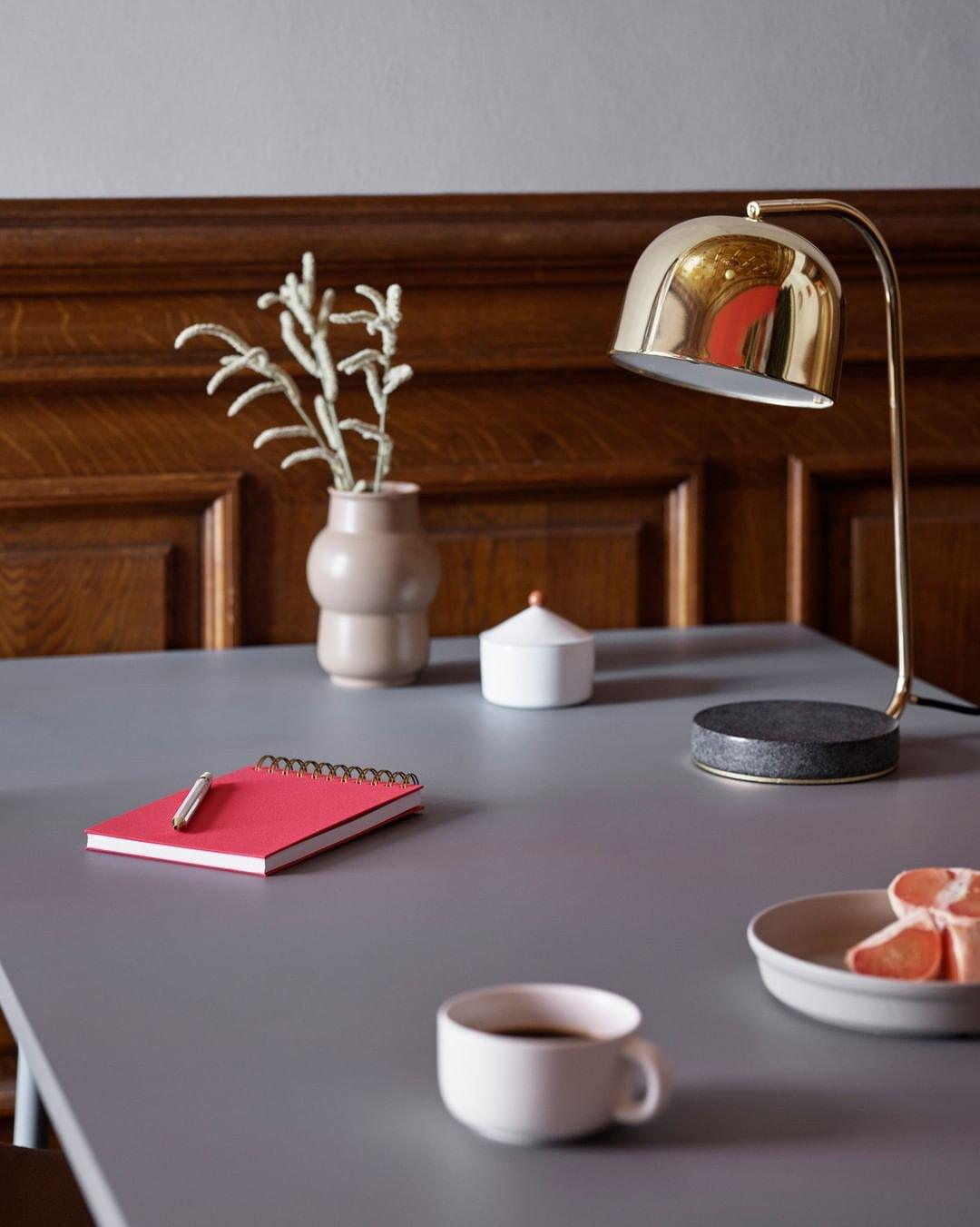 Noroora Minimalist Table Lamp