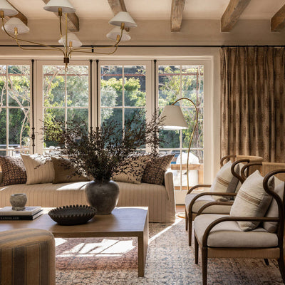 Elizabeth Staggered Tail Chandelier