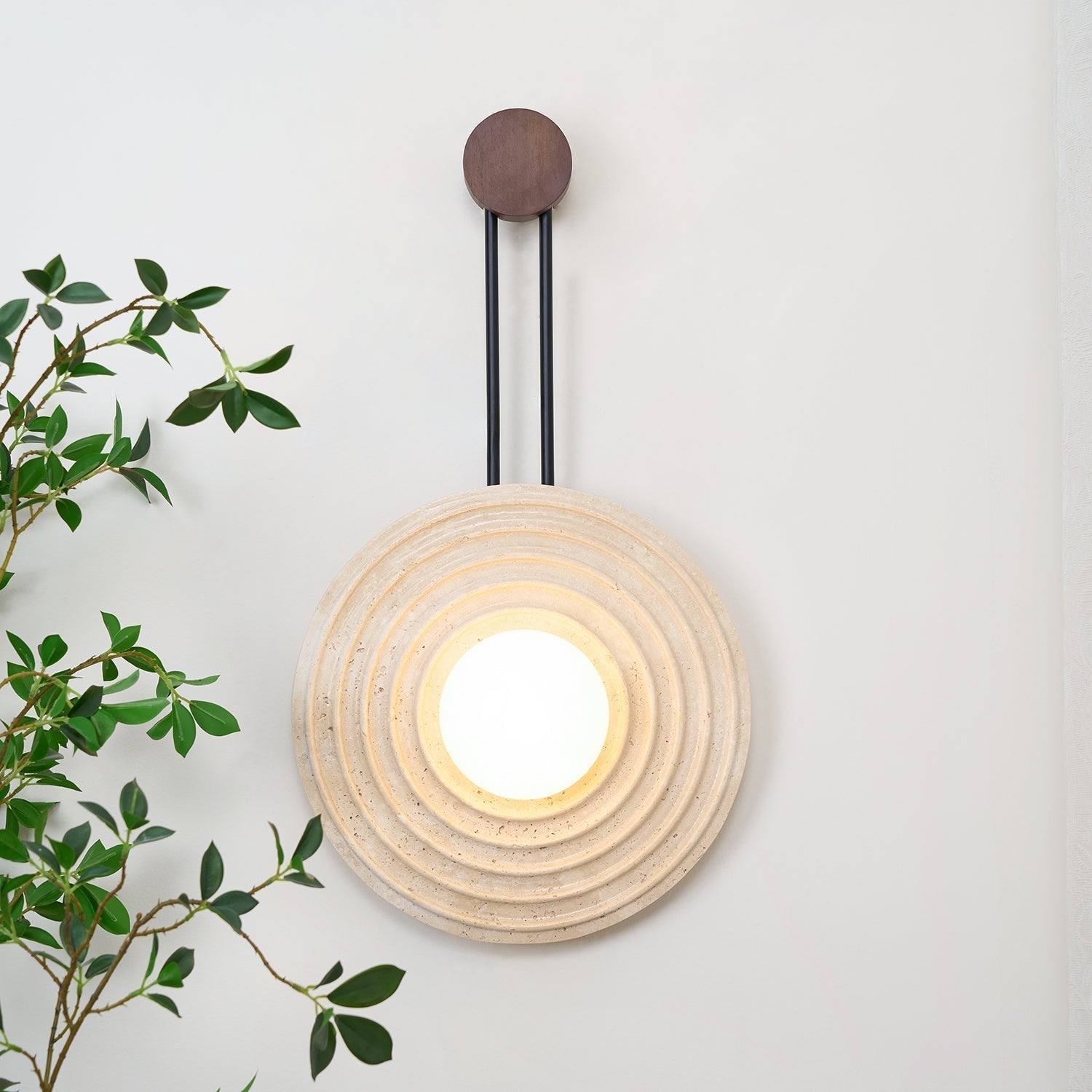 Isoror Spiral-Ring Travertine Wall Light