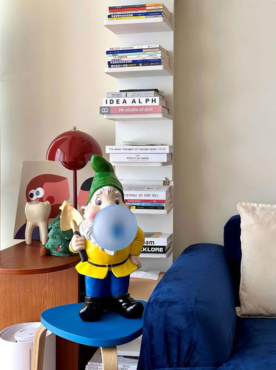 Brisa Resin Playful Table Lamp