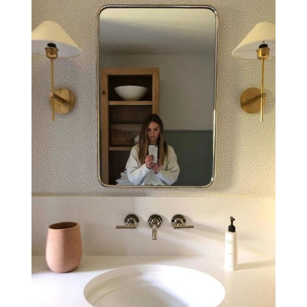 Orelisira Wall Lamp