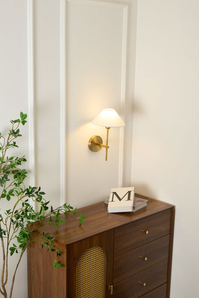 Orelisira Wall Lamp