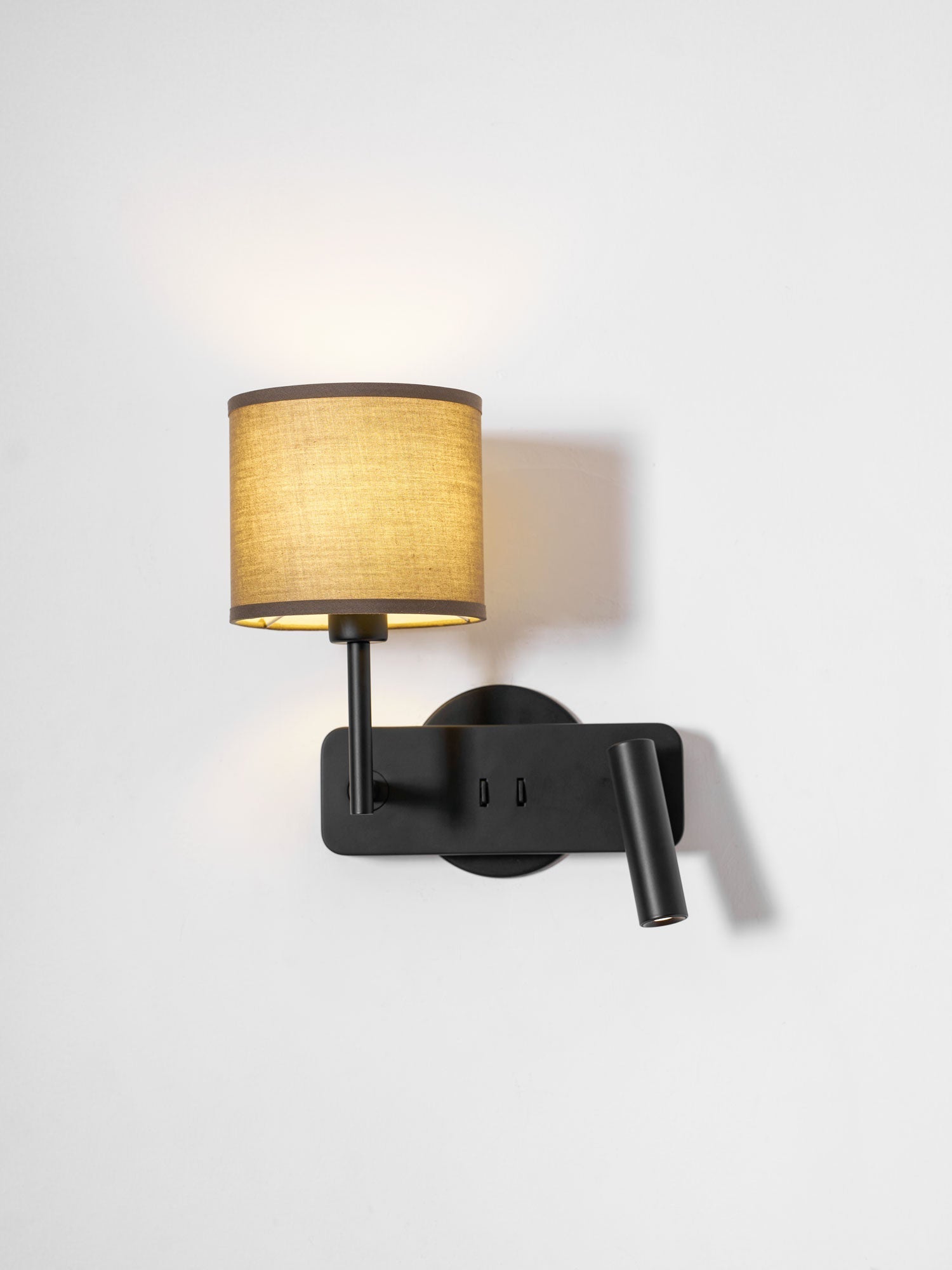 Rivoeria Wall Sconce
