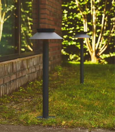 Jildo Stem Outdoor Path Light