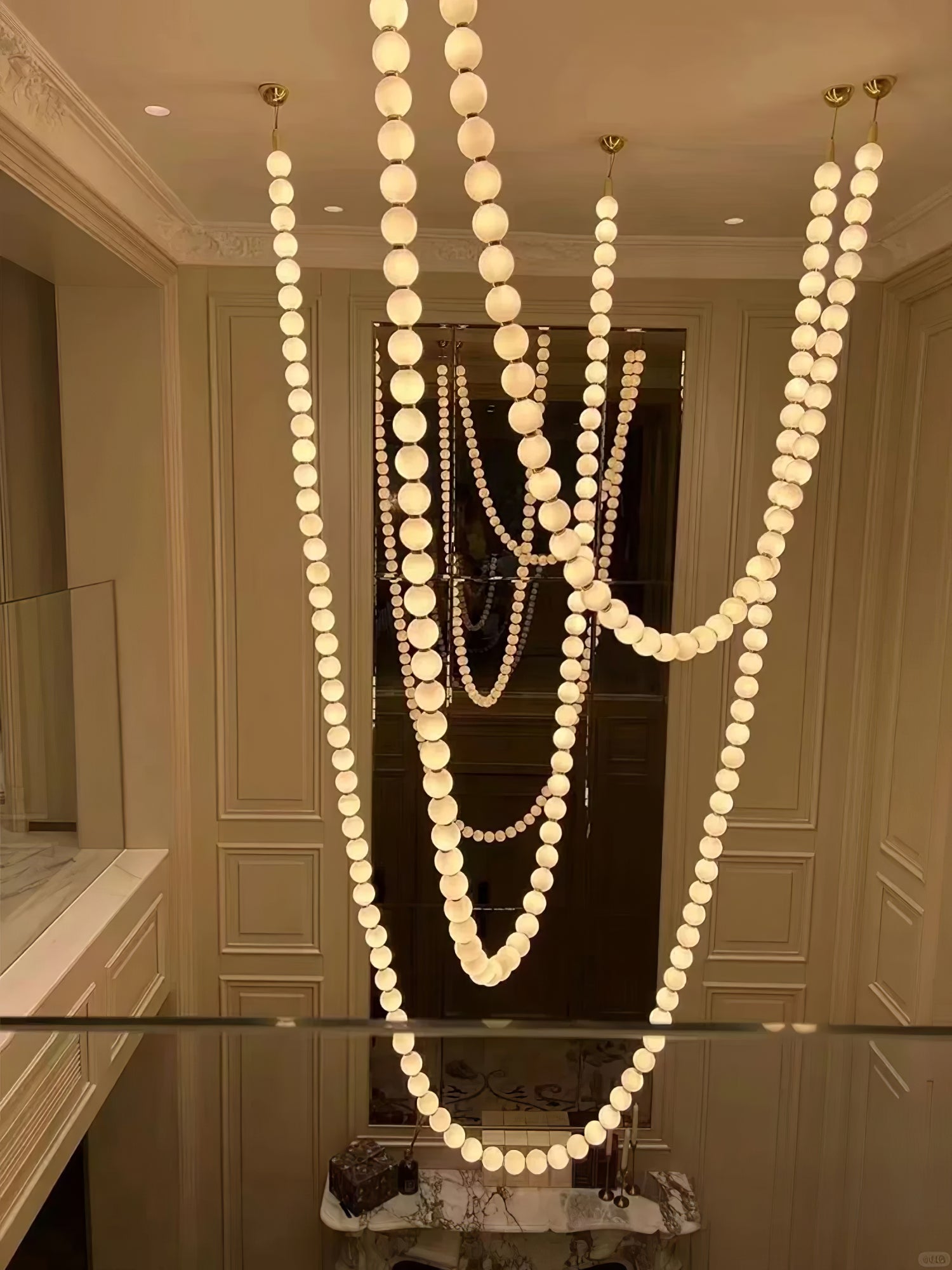 Zalvarin Brass Sputnik Chandelier - Neutral Decor