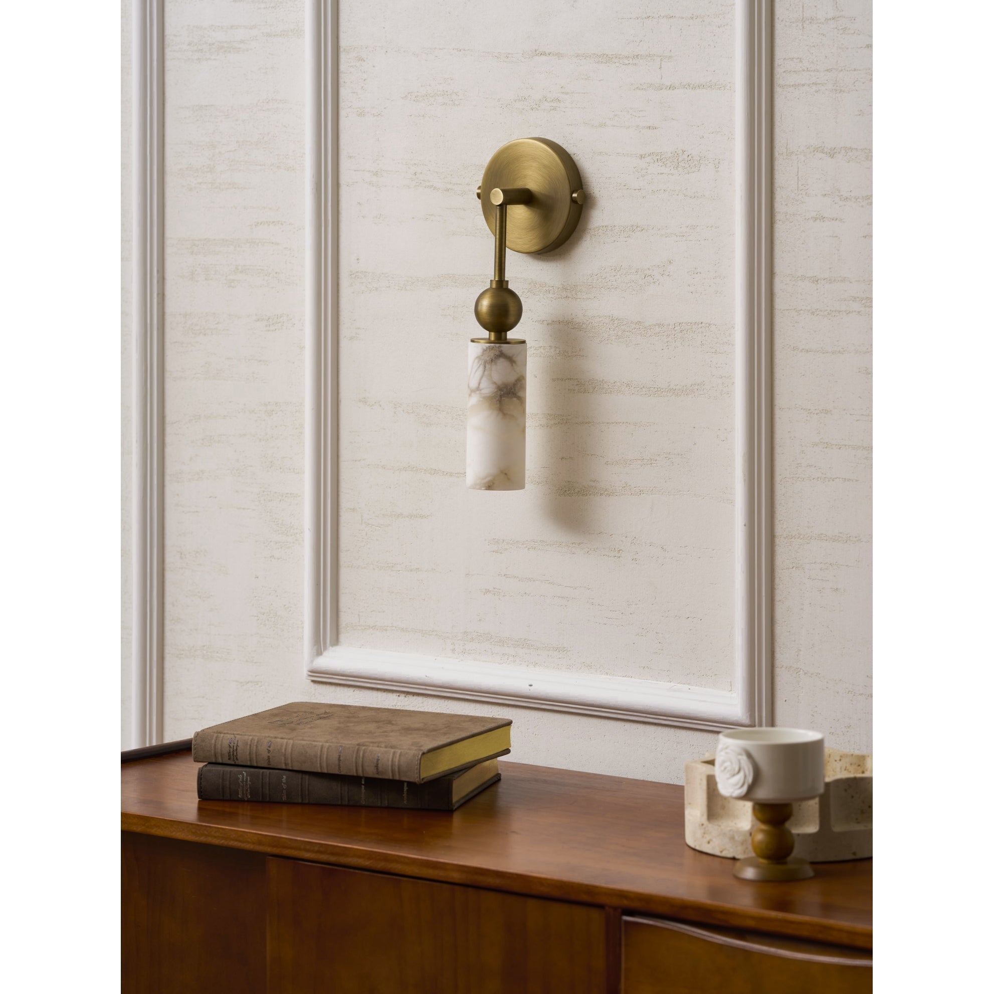 Glenwick Alabaster Indoor Wall Light