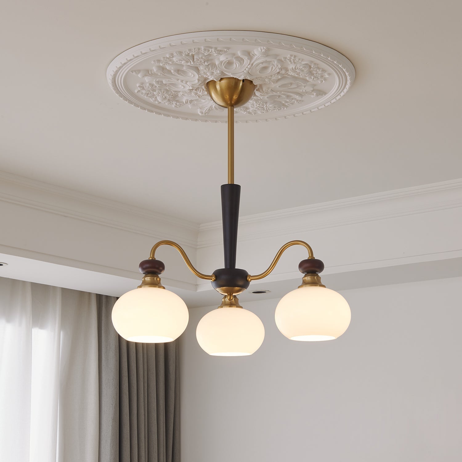 Calaeila Traditional Elegance Sphere Wood Glass Chandelier