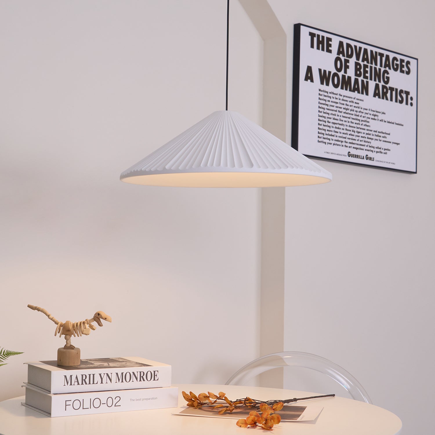 Cone Hat Resin Pendant Lamp
