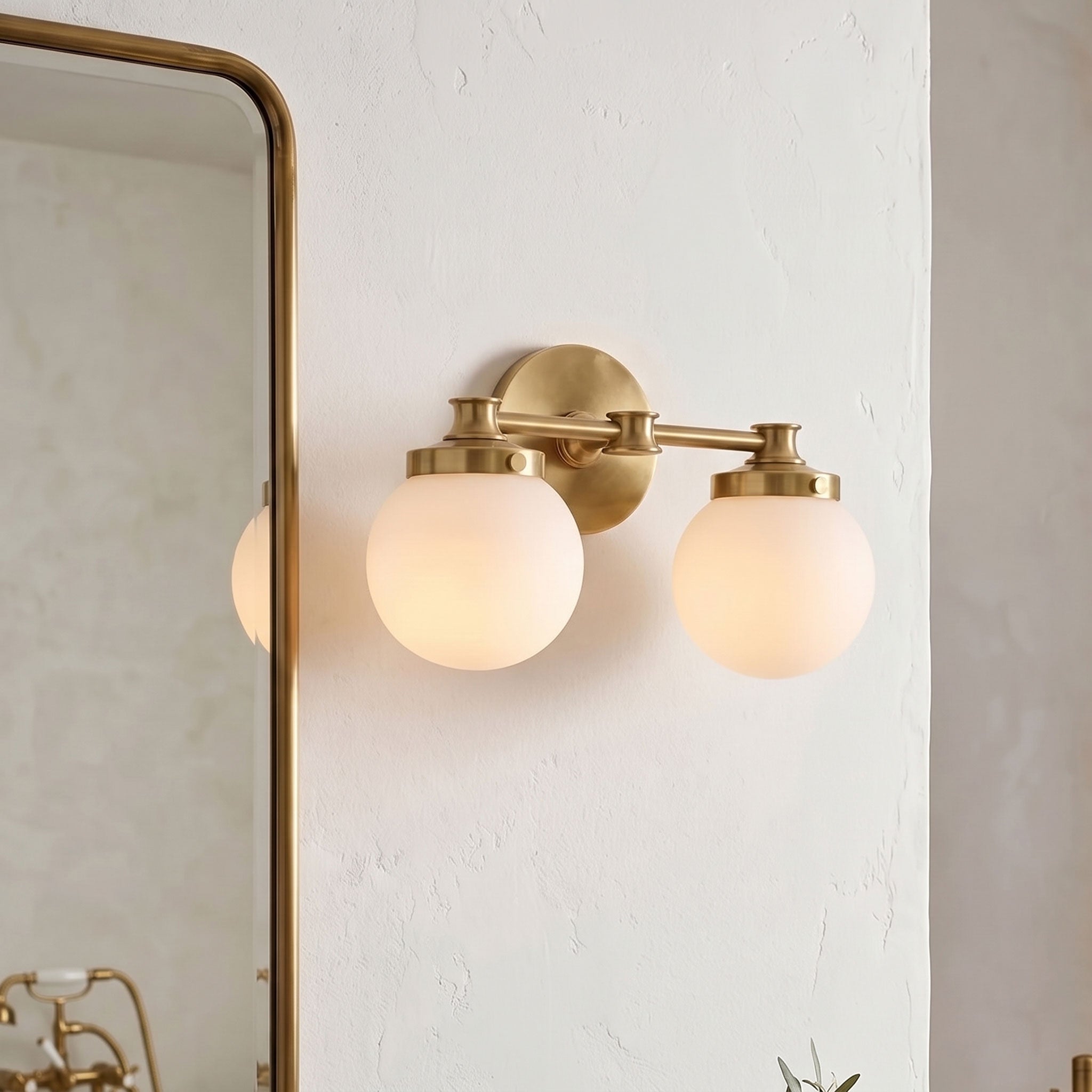 Fioraridge Glass Ball Indoor Wall Light