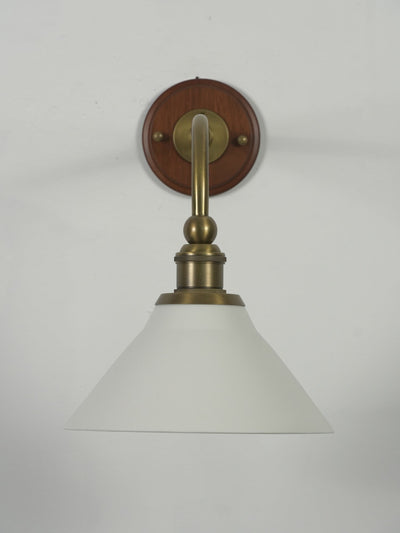 Liorivenne Wall Lamp