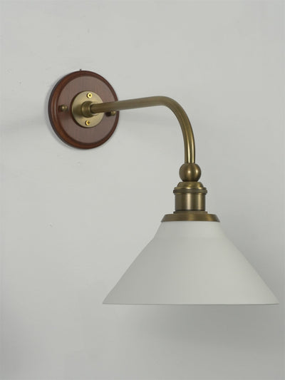 Liorivenne Wall Lamp
