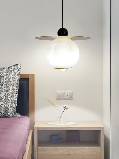 Orelorelia Pendant Light