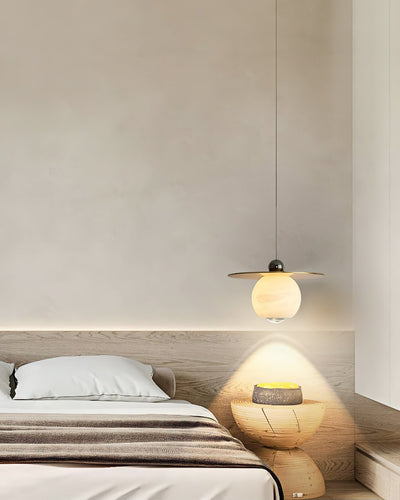 Orelorelia Pendant Light