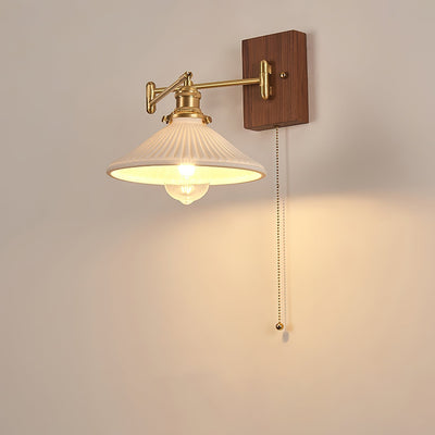 Umeris Elegance Vintage Walnut Wall Lamp