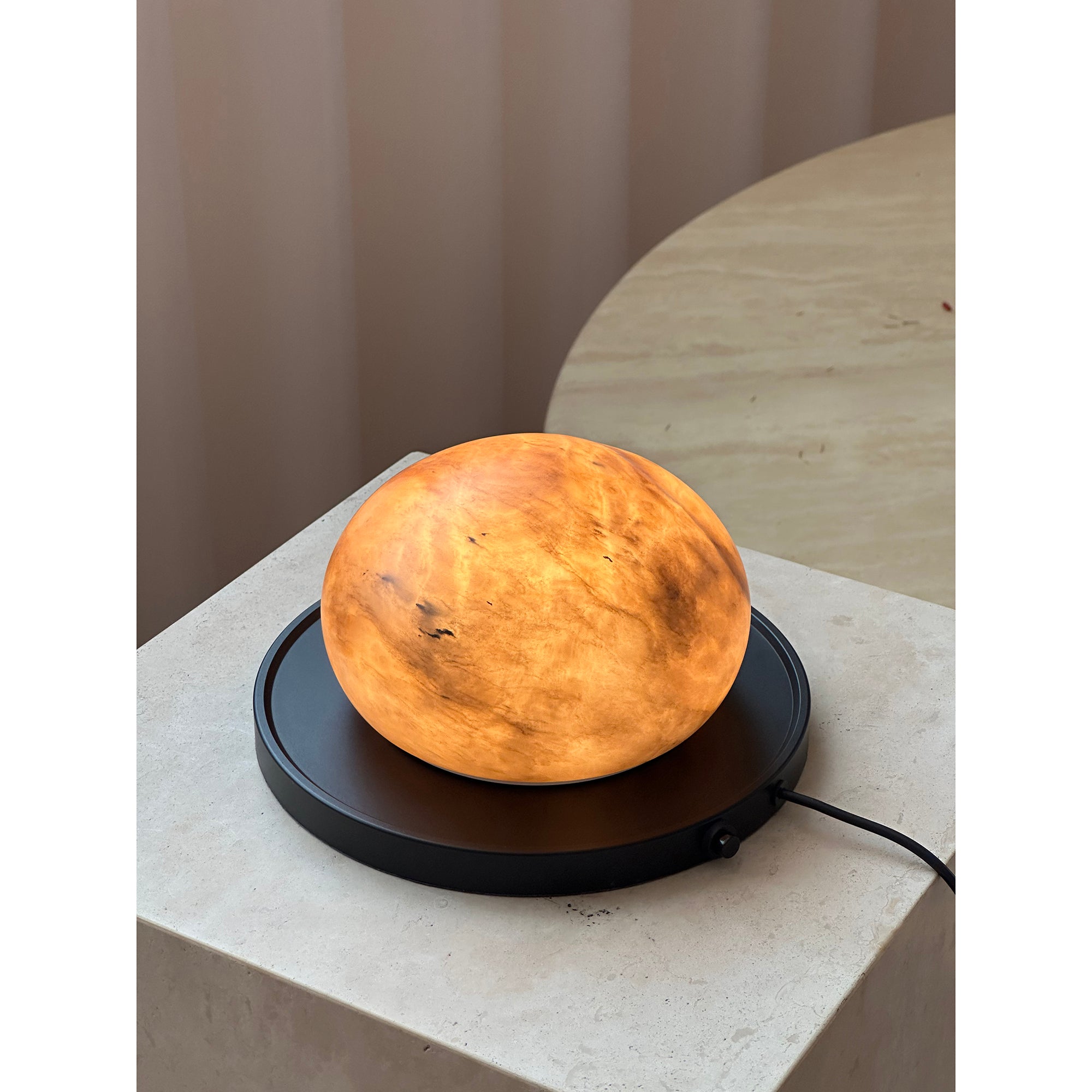 Seliaine Table Lamp