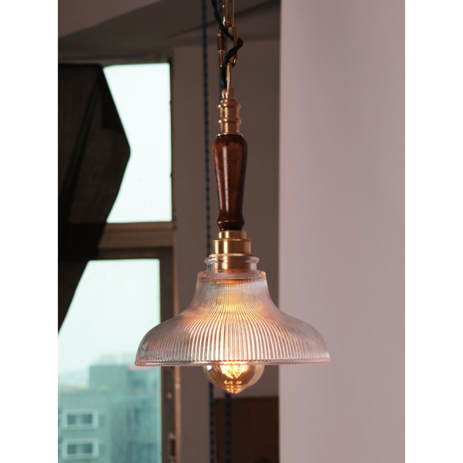 Truman Pendant Light
