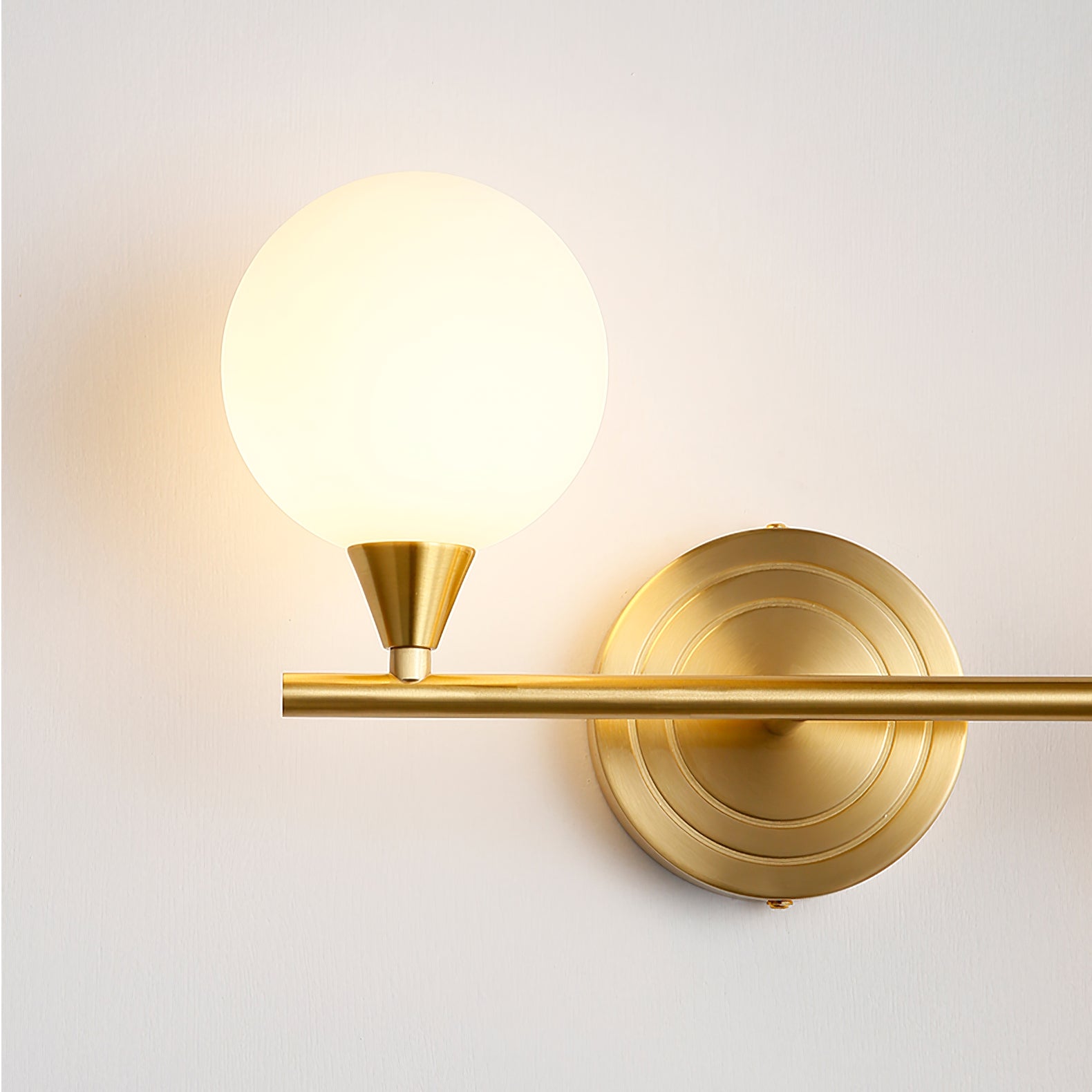 Orbilist Wall Lamp