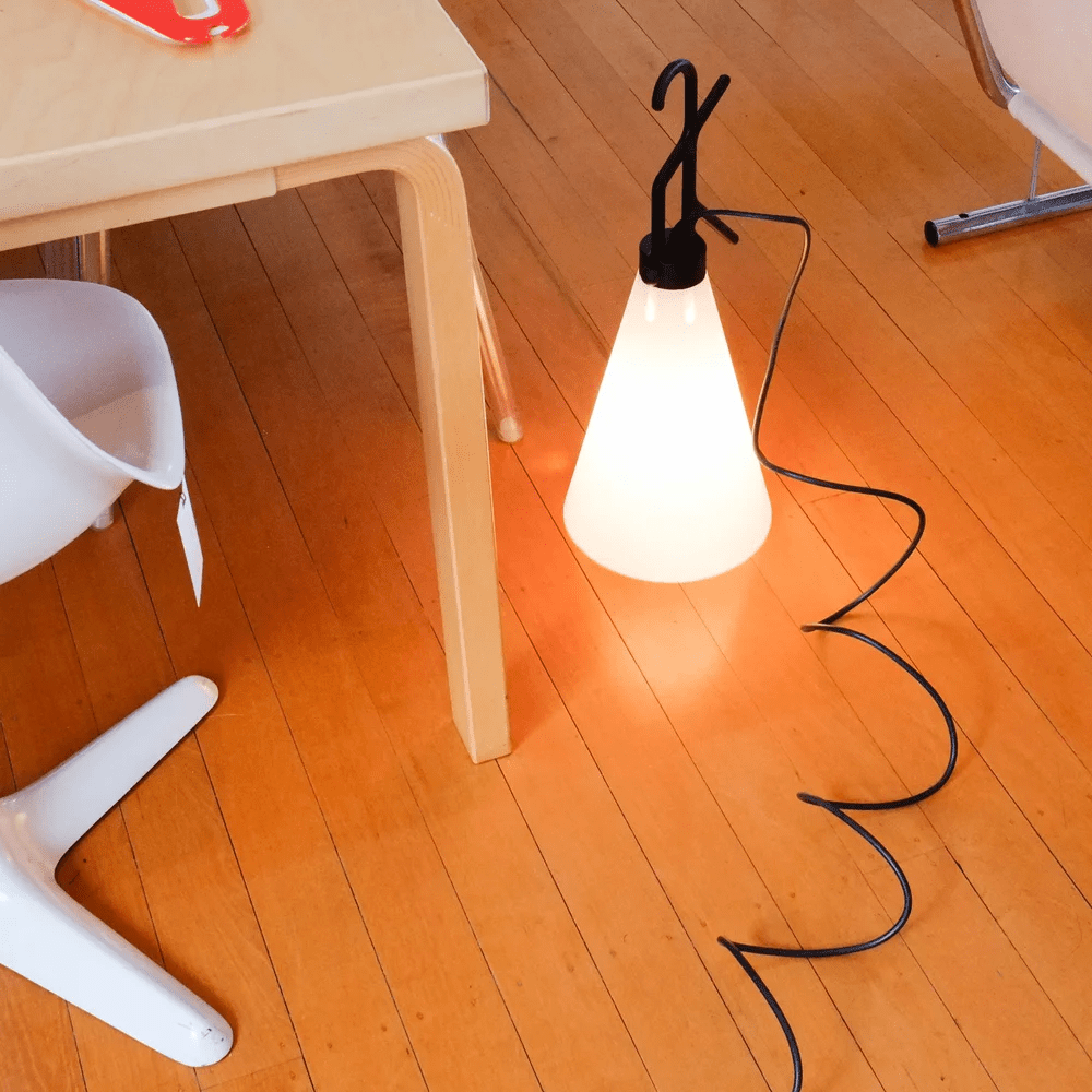 Hook Handle Cone Lamp