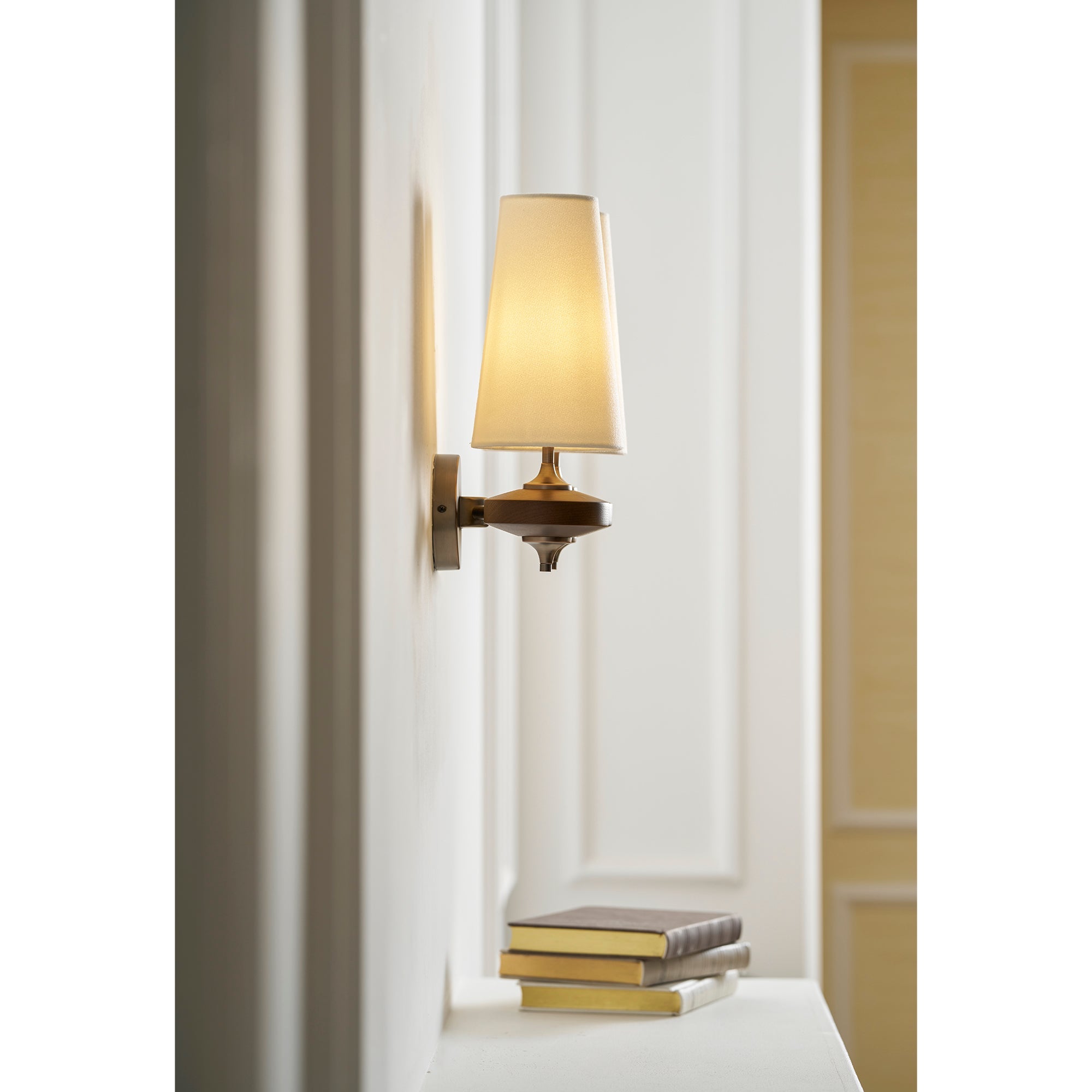 Aurewood Hour Rho Indoor Wall Light