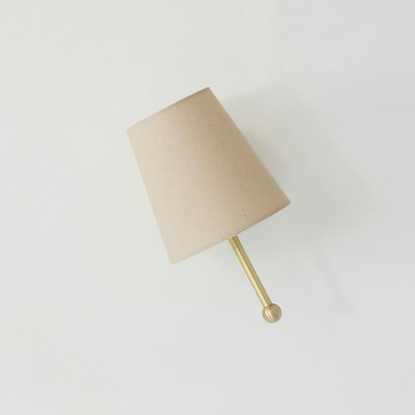 Viraerenne Wall Lamp