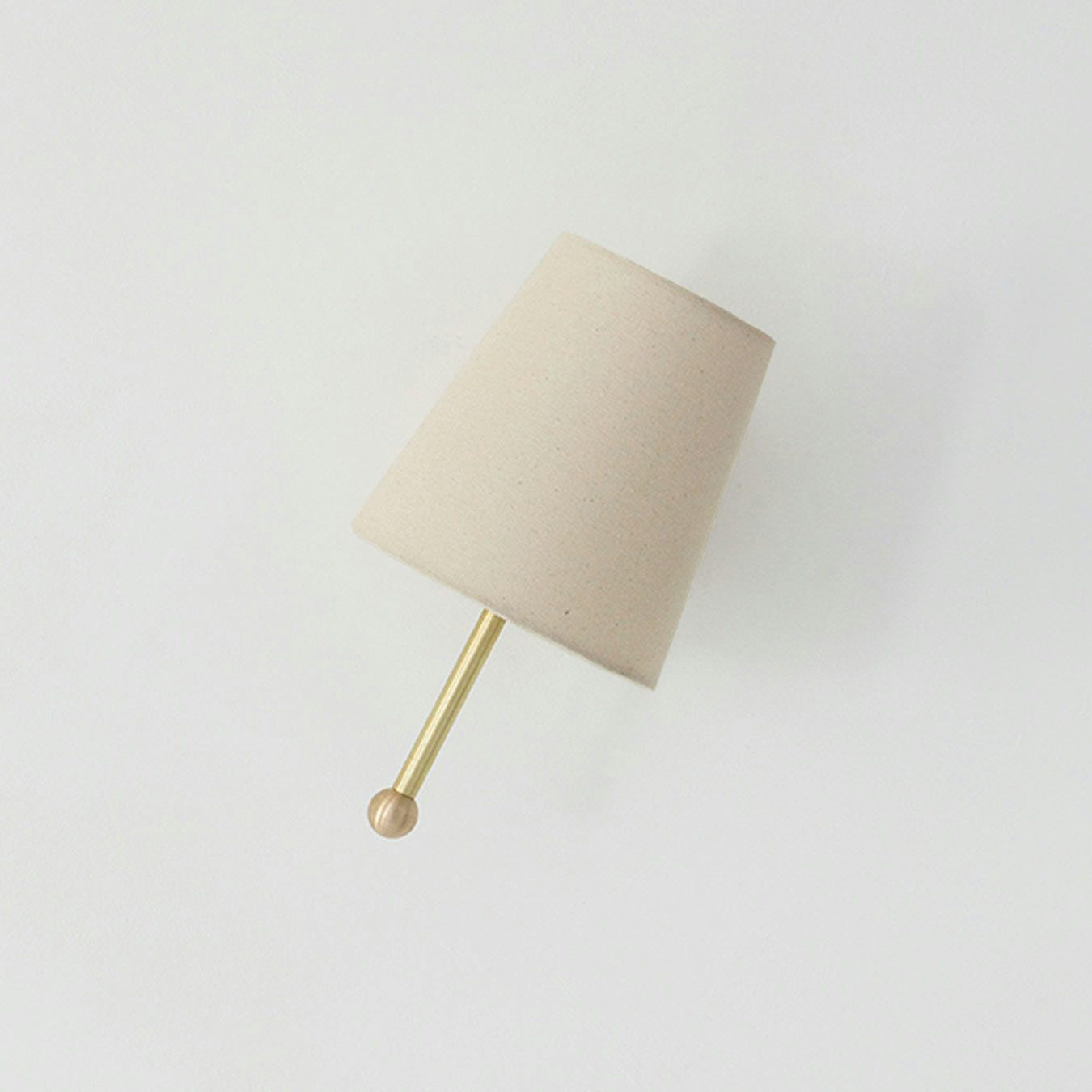 Viraerenne Wall Lamp