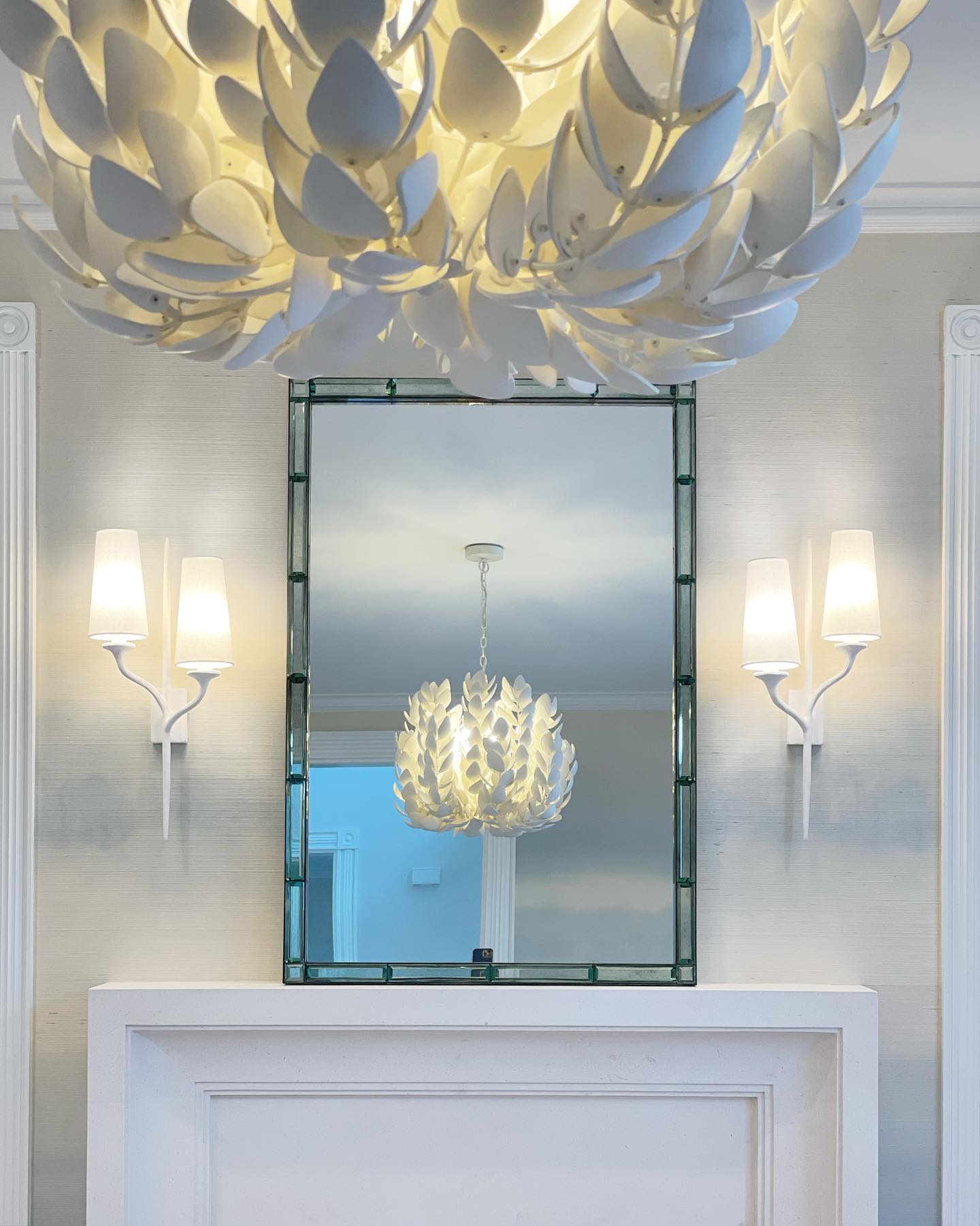 Zoraid Wall Lamp