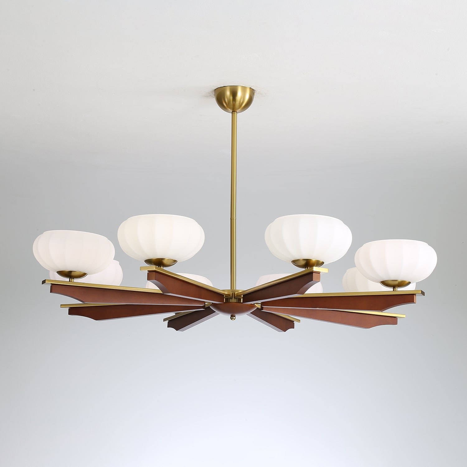 Uzoror Traditional Elegance Vintage Wood Chandelier
