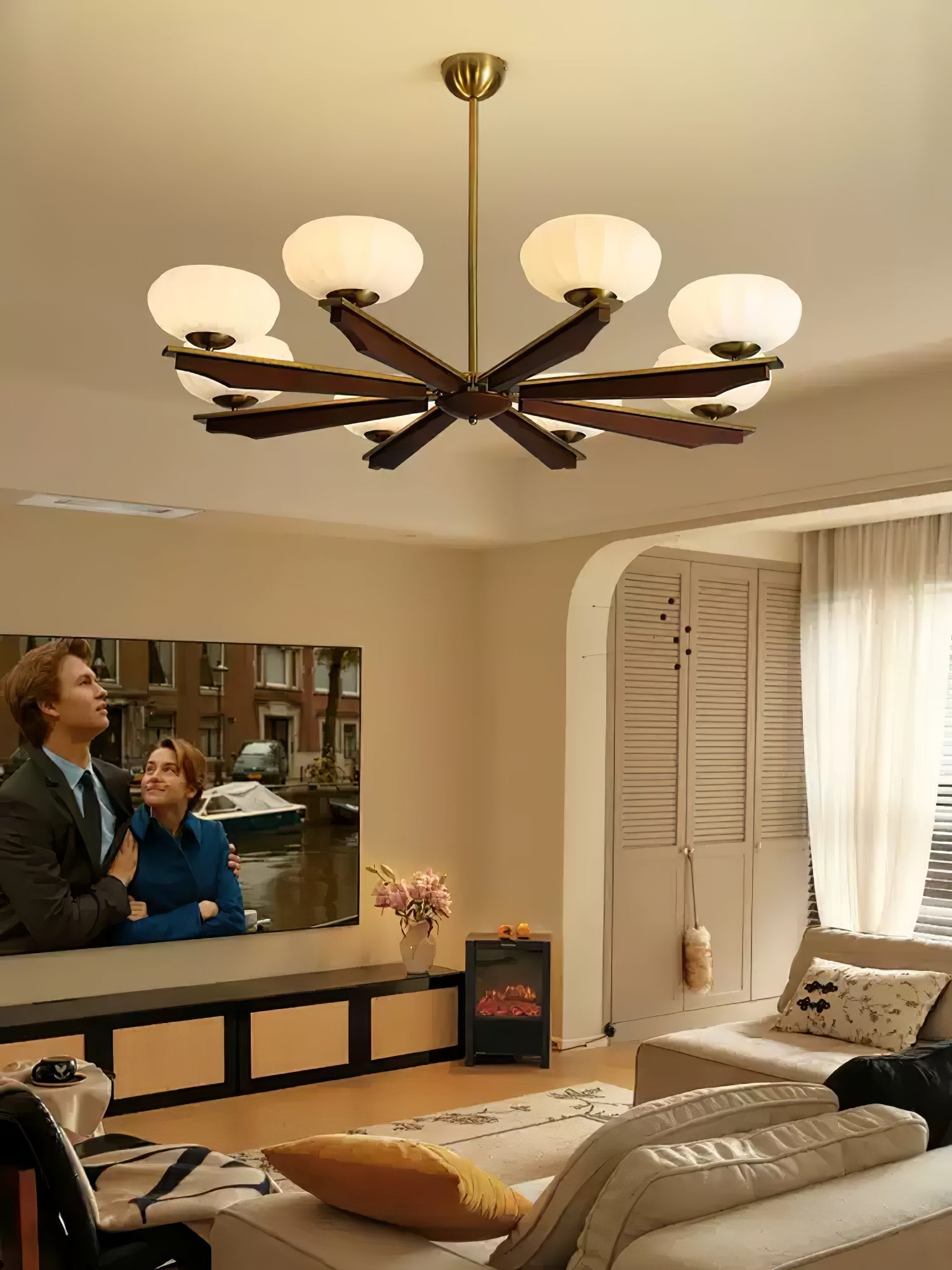 Uzoror Traditional Elegance Vintage Wood Chandelier