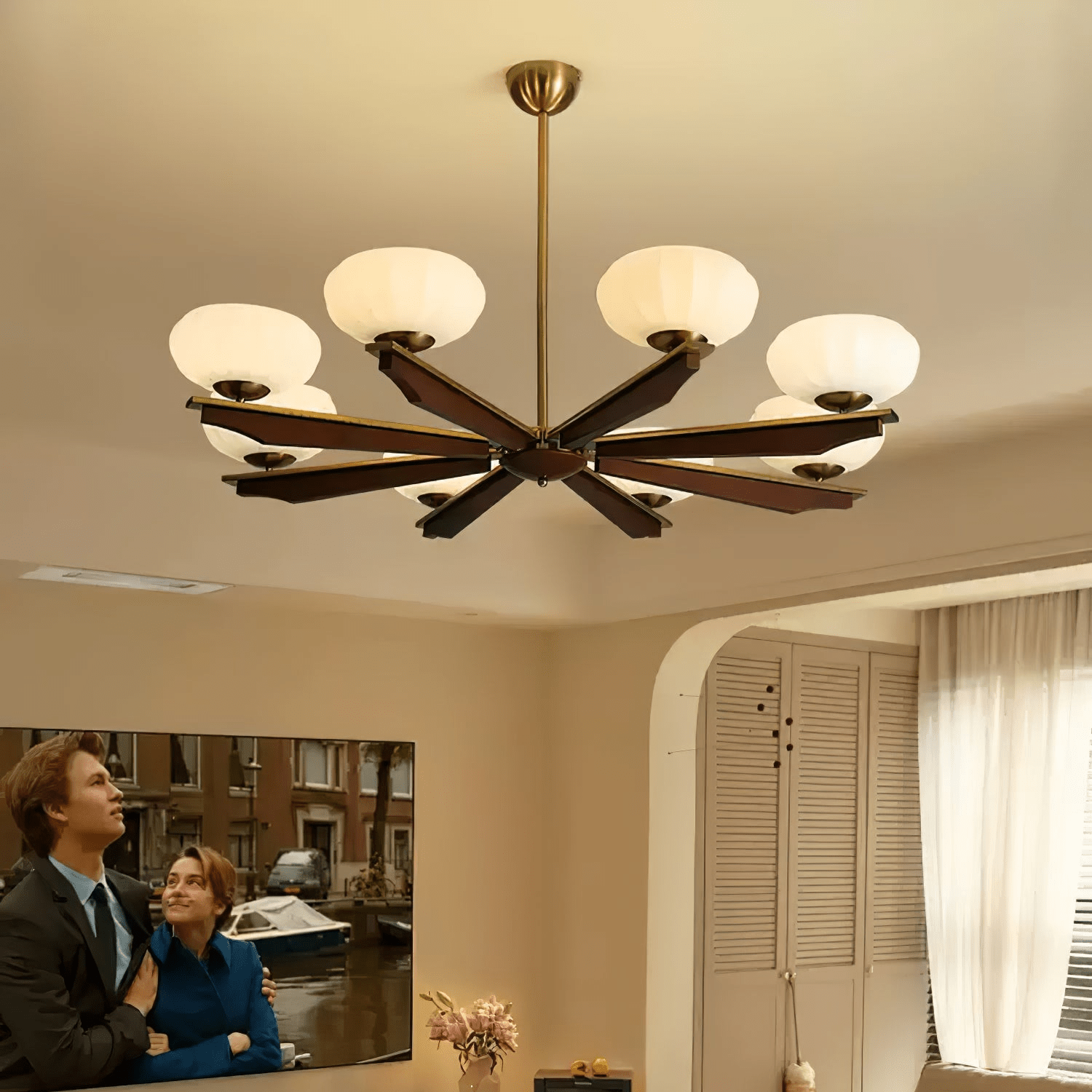 Uzoror Traditional Elegance Vintage Wood Chandelier